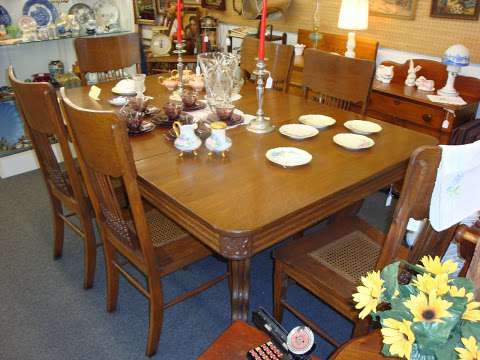 Jobs in Ontario Mall Antiques Corporation - reviews